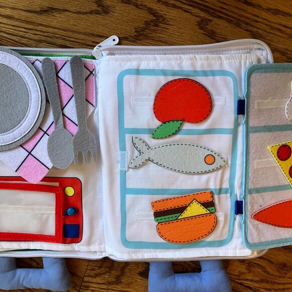 Interactive Cloth Busy Book - Picture 4 of 5